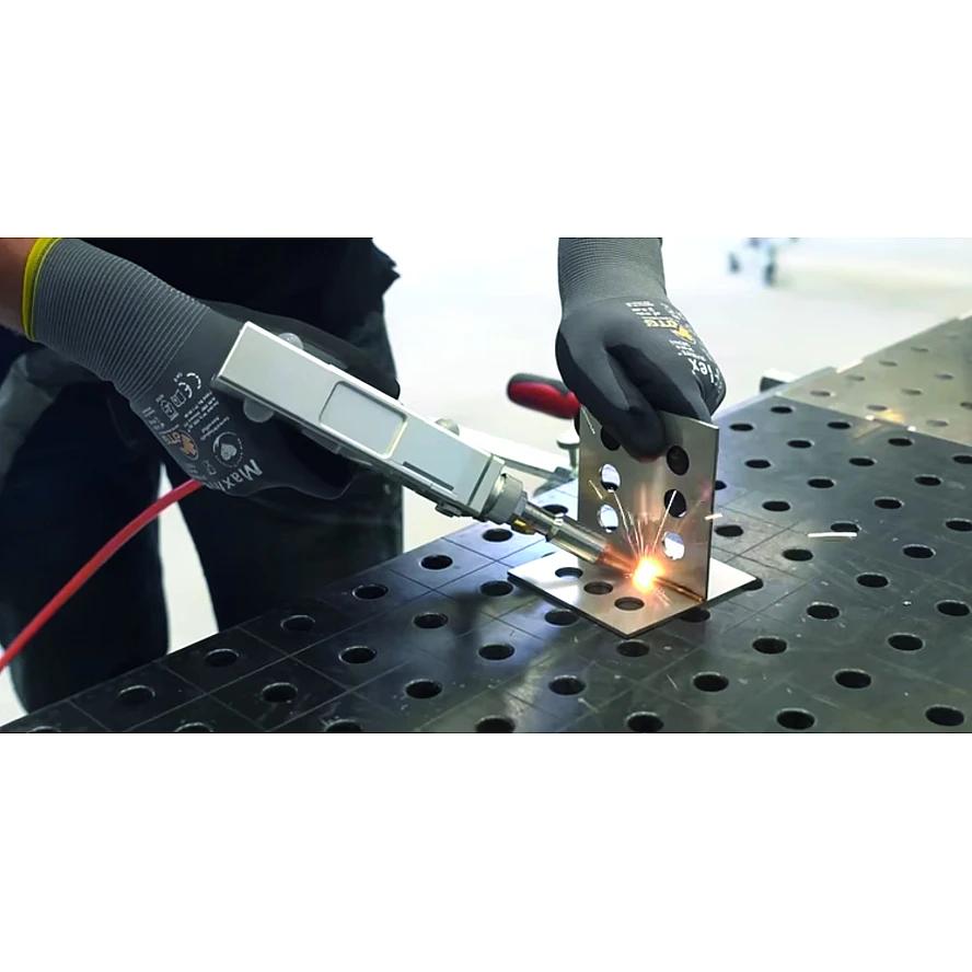 Handgeführtes Faserlaser-Schweissgerät LASER HR 1,5 kW