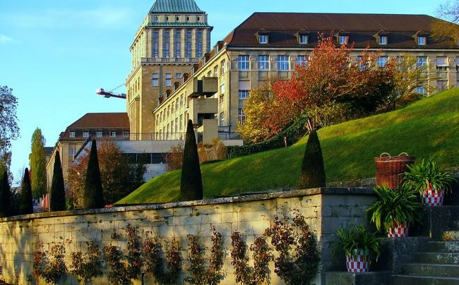 Werkstatt des Physik-Instituts der Universität Zürich